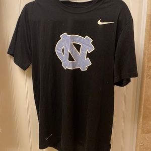 north Carolina nike black short sleeve shirt